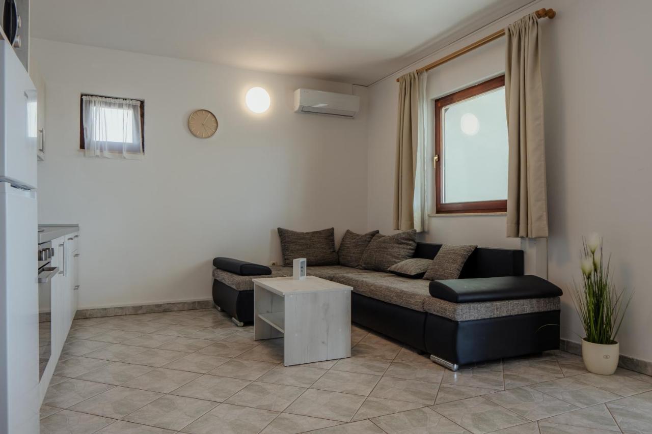 Apartmani Jaman Vrsi Exteriör bild