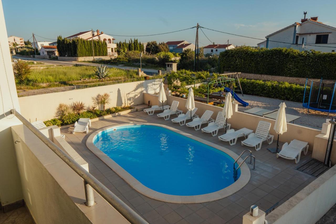 Apartmani Jaman Vrsi Rum bild