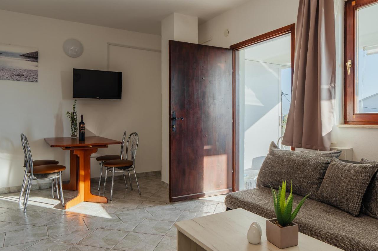 Apartmani Jaman Vrsi Exteriör bild