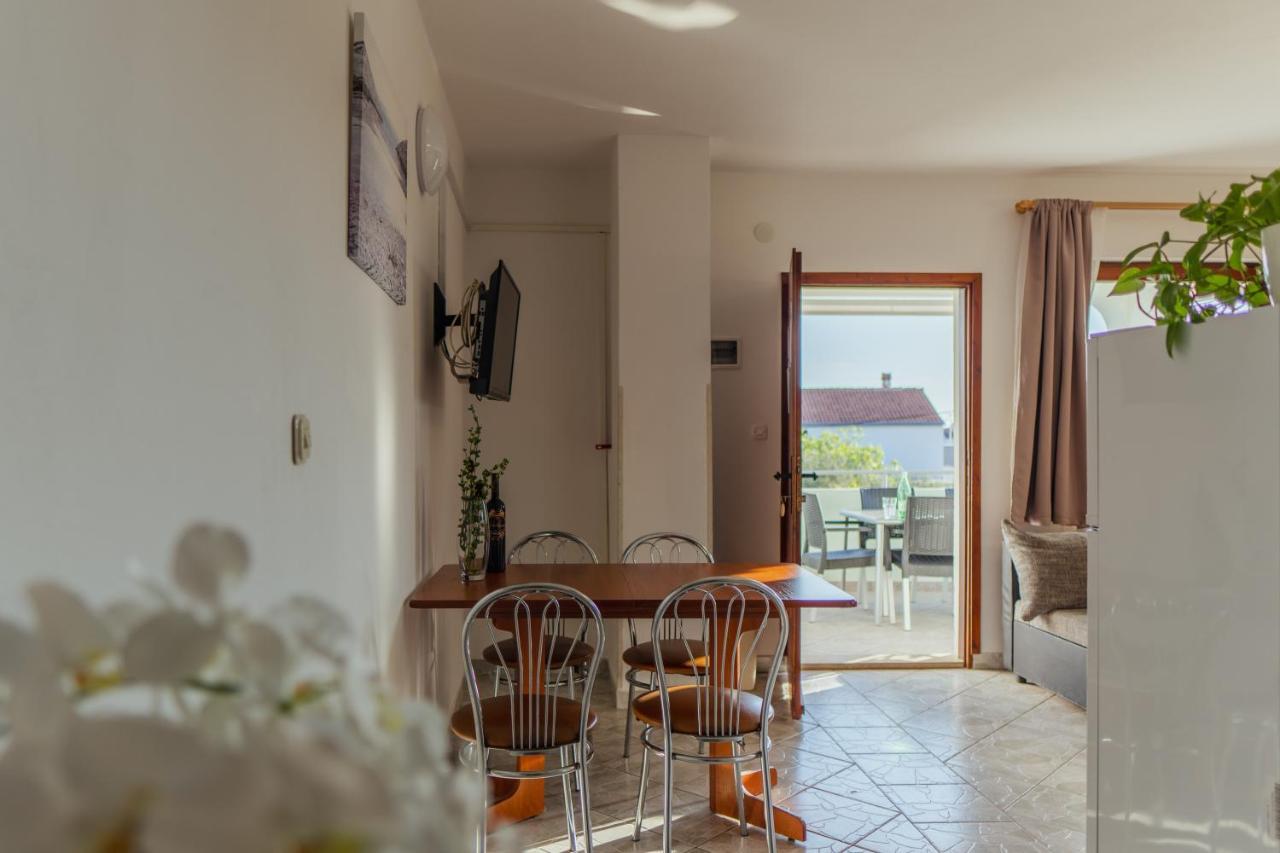 Apartmani Jaman Vrsi Exteriör bild