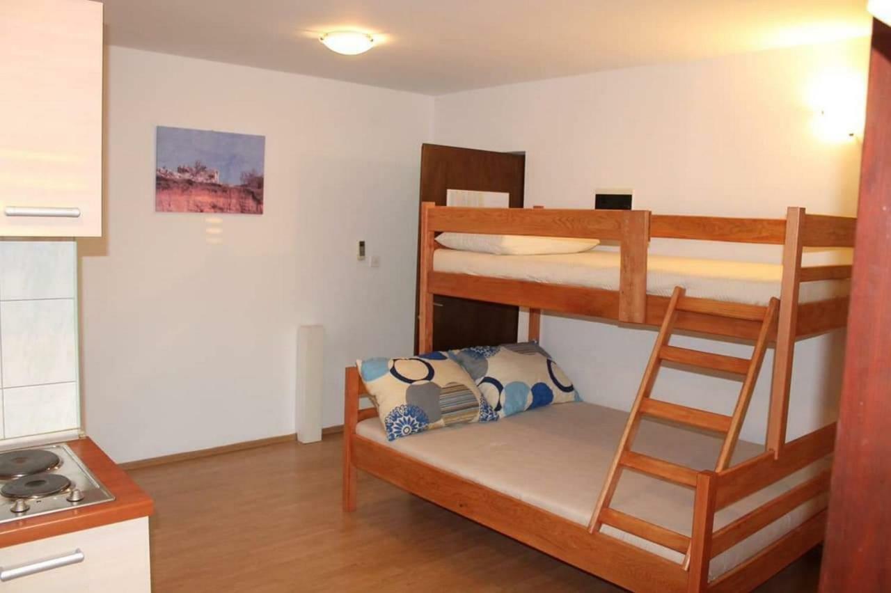 Apartmani Jaman Vrsi Exteriör bild